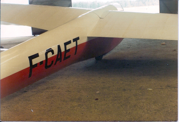 AIR 100 e.jpg