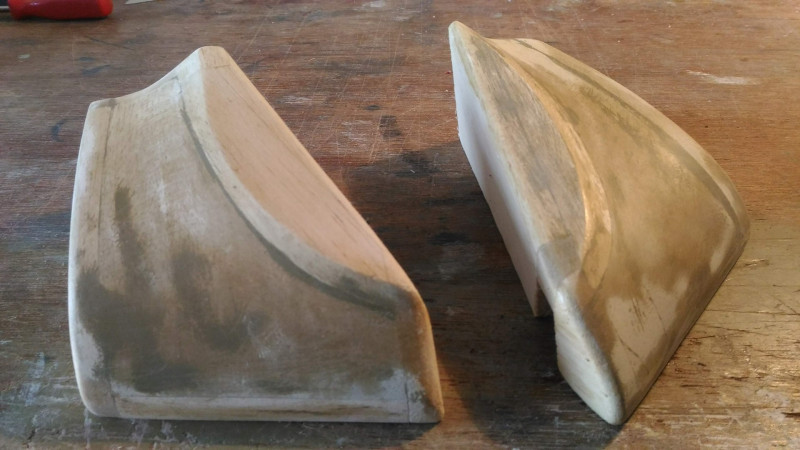 E 448les master drite et gauche Copier).jpg