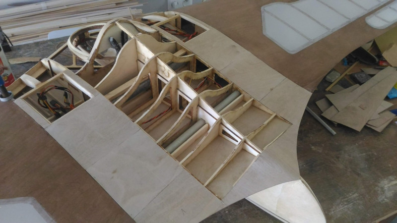 E 603 coffrage de la partie centrale (Copier).jpg