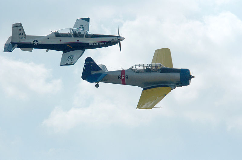 T-6s_-_a_Texan_II_and_a_Texan_too.jpg