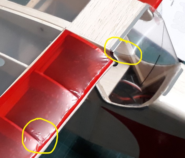 détail pare-brise.jpg
