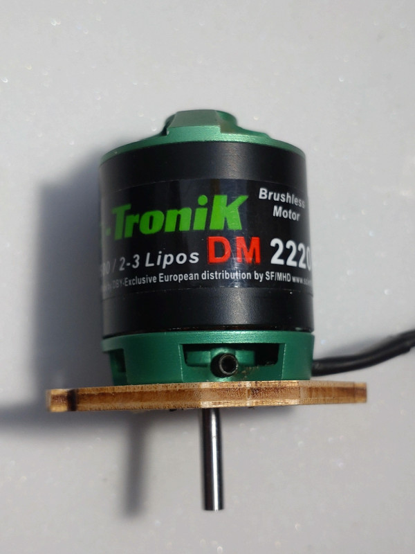 Moteur choisi et fonctionnel celui-là