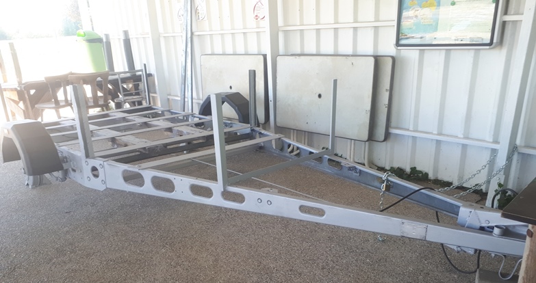 chassis.jpg