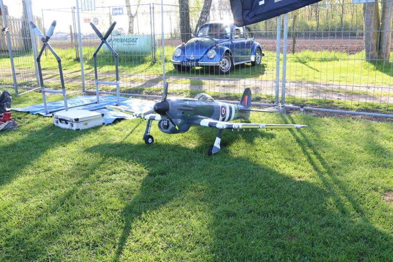 10_Hawker Typhoon.jpg