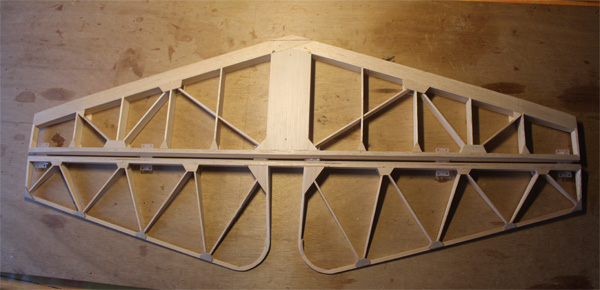 12_empennage.jpg