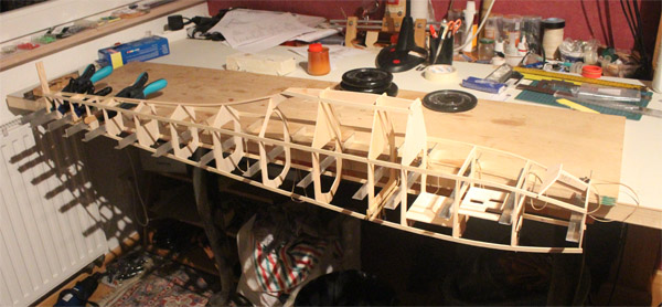 60_squelette_fuselage.jpg