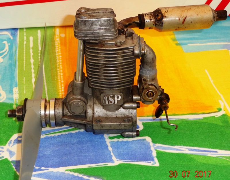 moteur 1.JPG